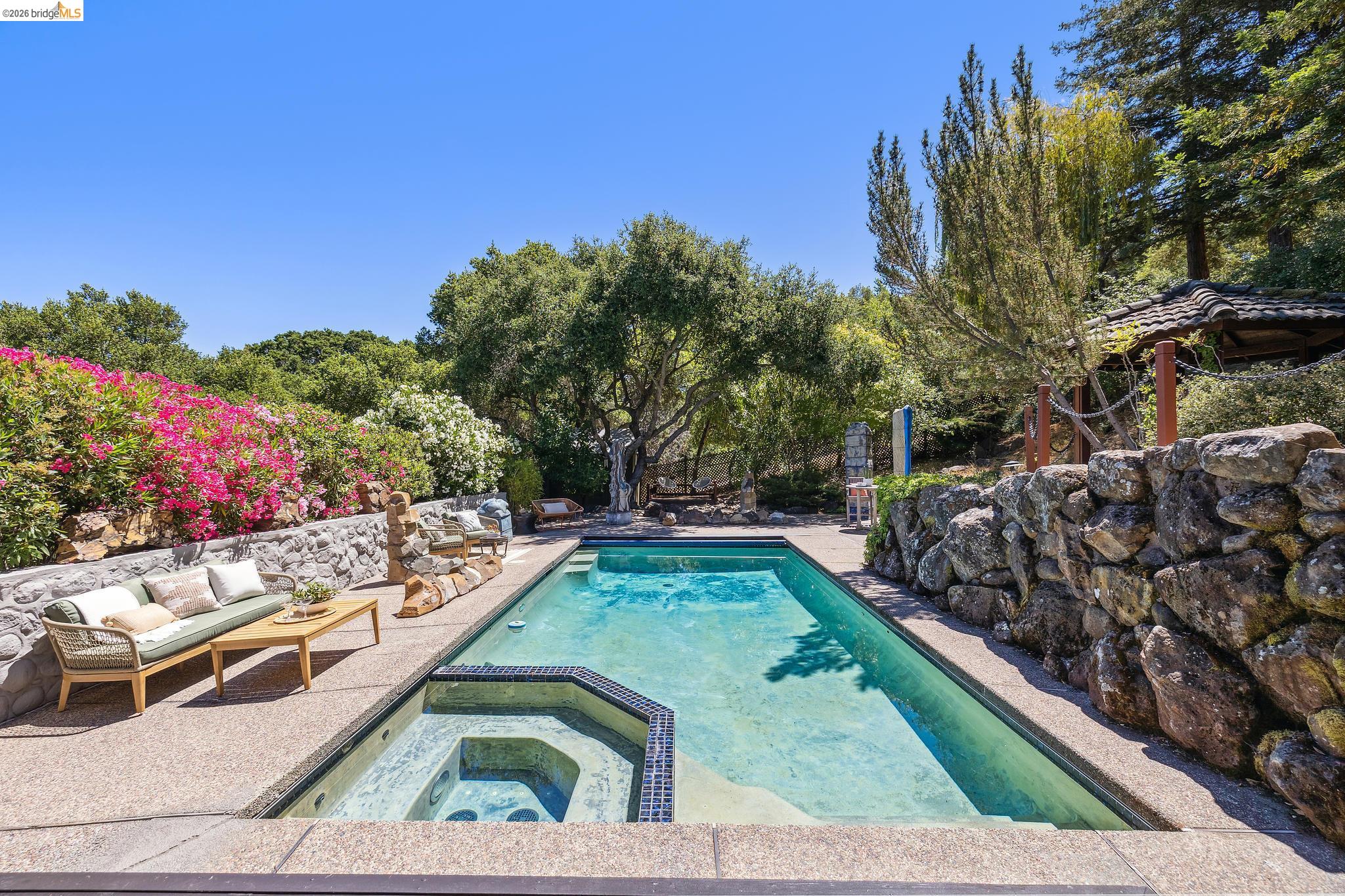 271 Monte Vista Ridge Road Orinda, CA 94563 - Photo 40 of 59 a view of a backyard with sitting area