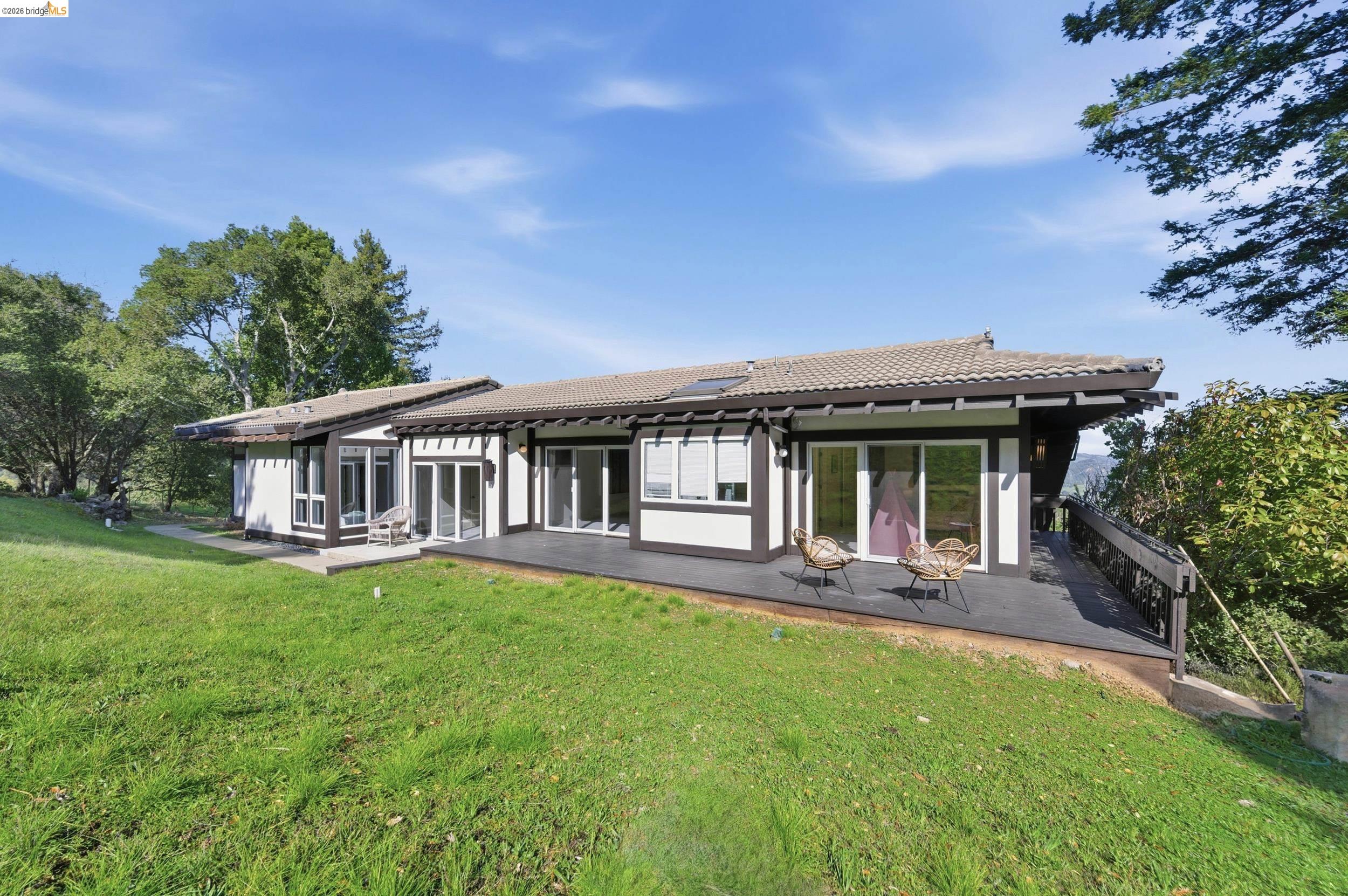271 Monte Vista Ridge Road Orinda, CA 94563 - Photo 50 of 59 a front view of house with yard and green space