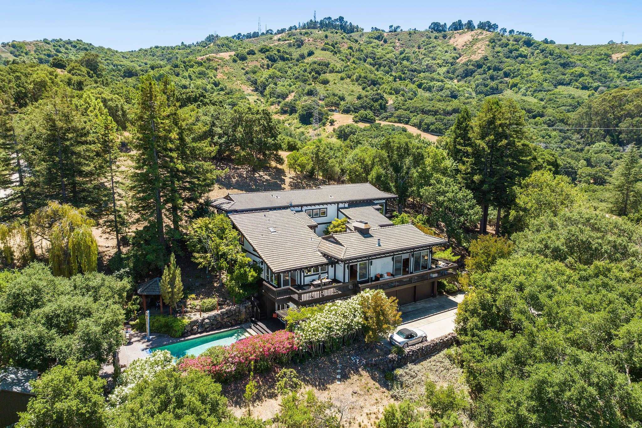 271 Monte Vista Ridge Road Orinda, CA 94563 - Photo 53 of 59 View from above of property with a heavily wooded area