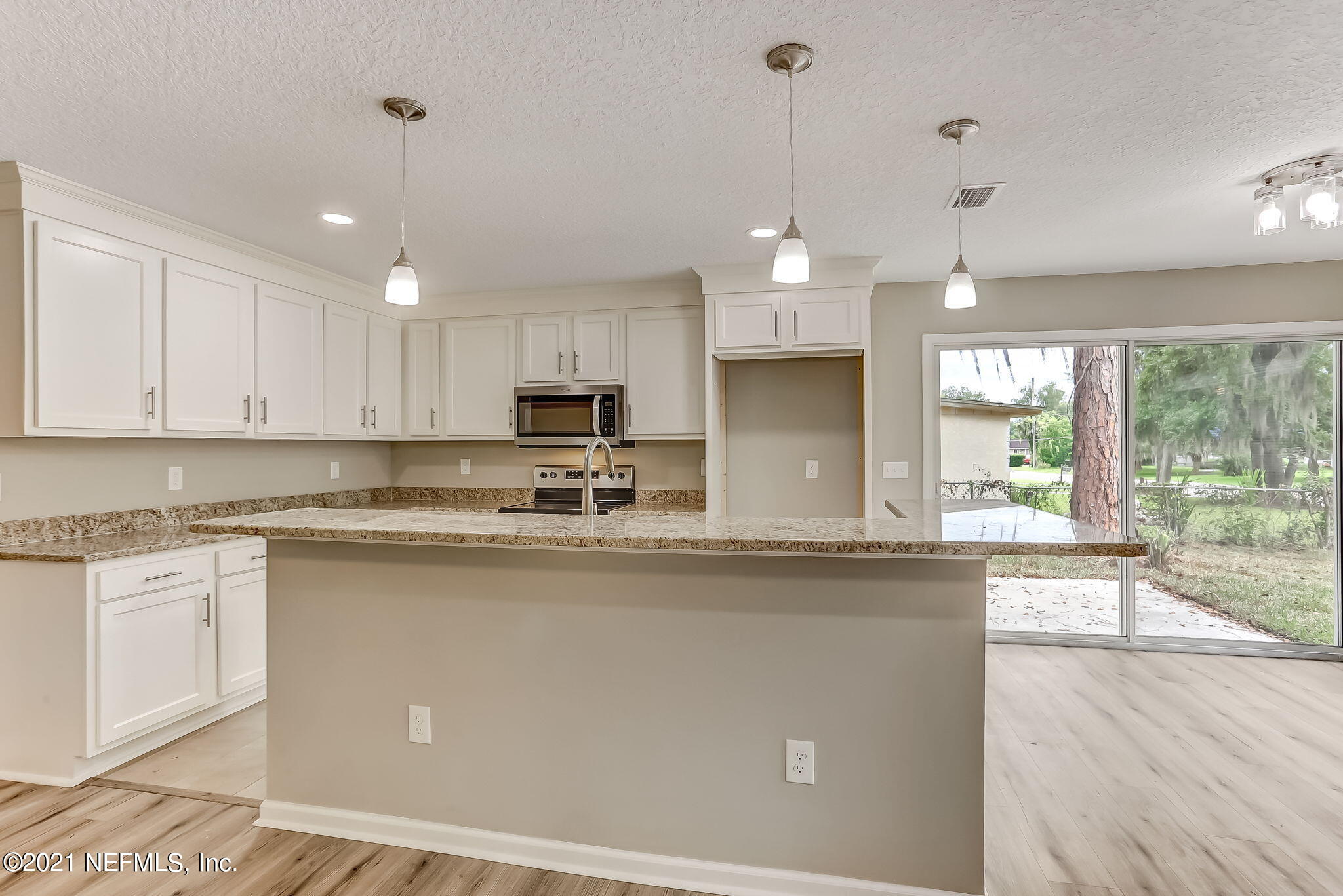 8539 Bermuda Road Jacksonville, FL 32208 - Photo 18 of 48 Kitchen