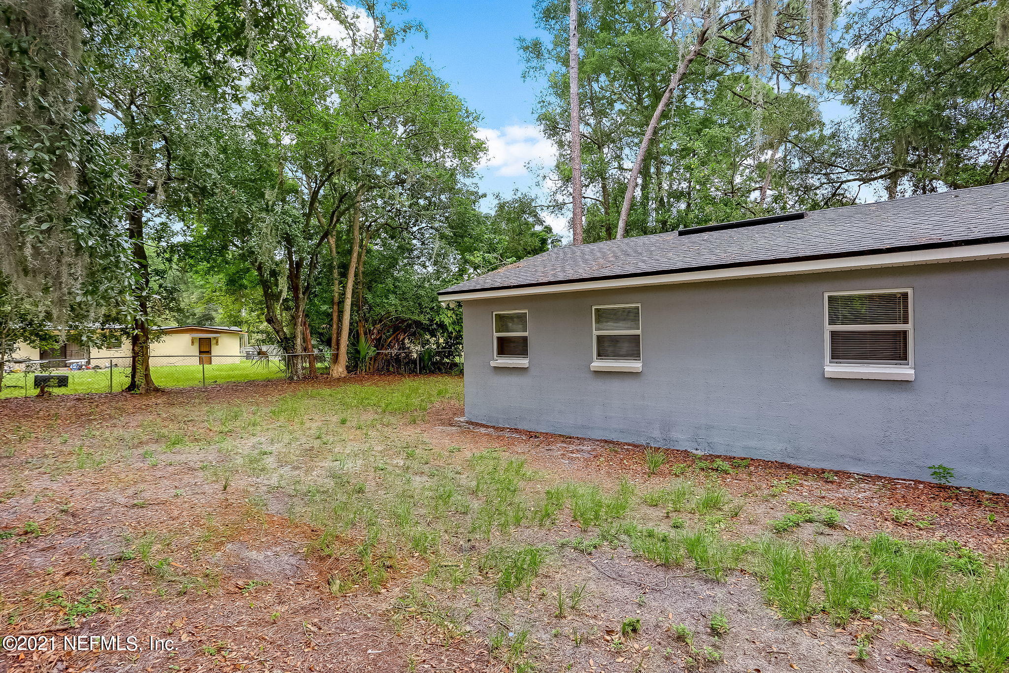 8539 Bermuda Road Jacksonville, FL 32208 - Photo 42 of 48 Side of Home