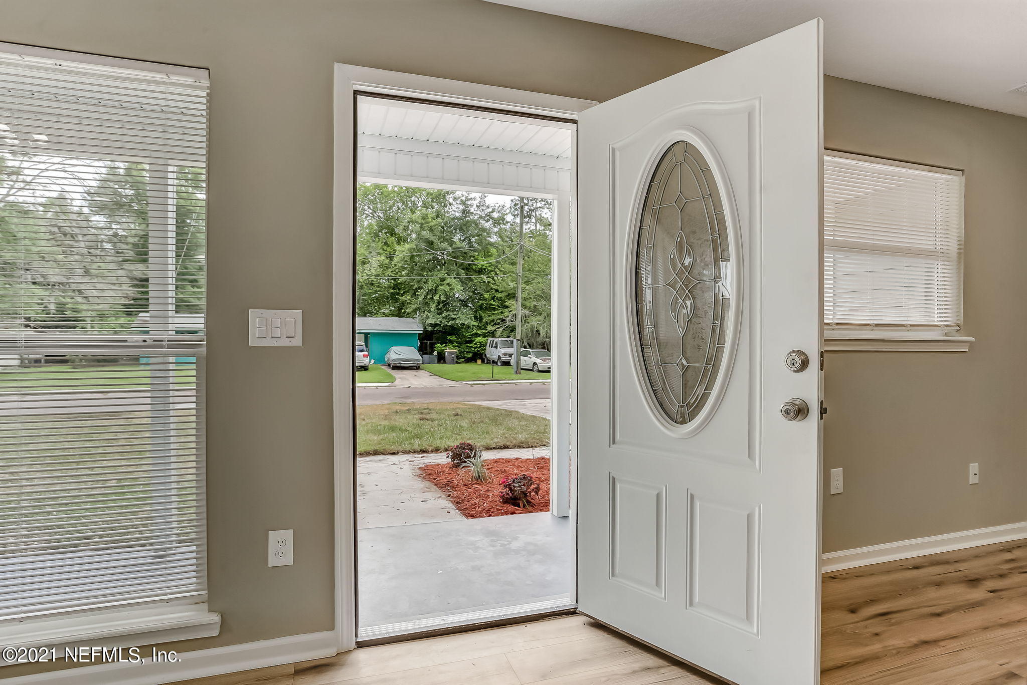 8539 Bermuda Road Jacksonville, FL 32208 - Photo 8 of 48 Beautiful Entry Door