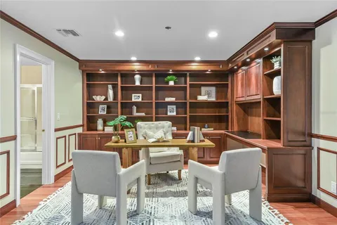 $799,000 | 1110 West Ivanhoe Boulevard, Unit 5, Orlando, FL 32804