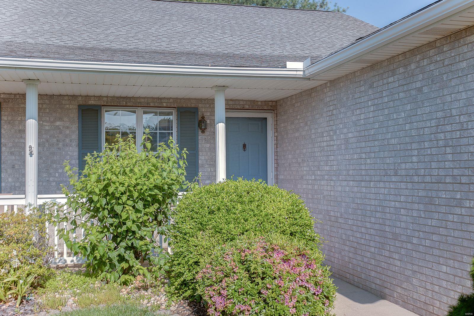 345 Radcliff Road Shiloh, IL 62221 - Photo 3 of 30 Gallery Image 3