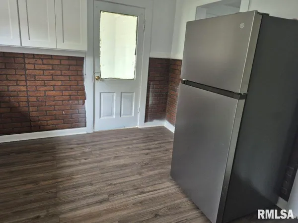 $68,500 | 221 McKinley Street, Hooppole, IL 61258