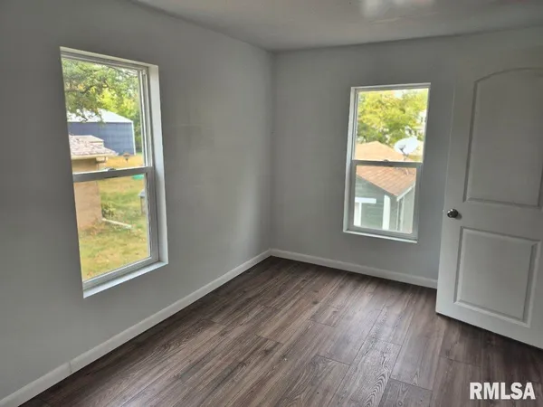 $68,500 | 221 McKinley Street, Hooppole, IL 61258
