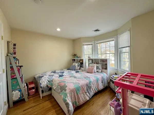 $4,900 | 44 Columbus Drive, Unit A, Tenafly, NJ 07670