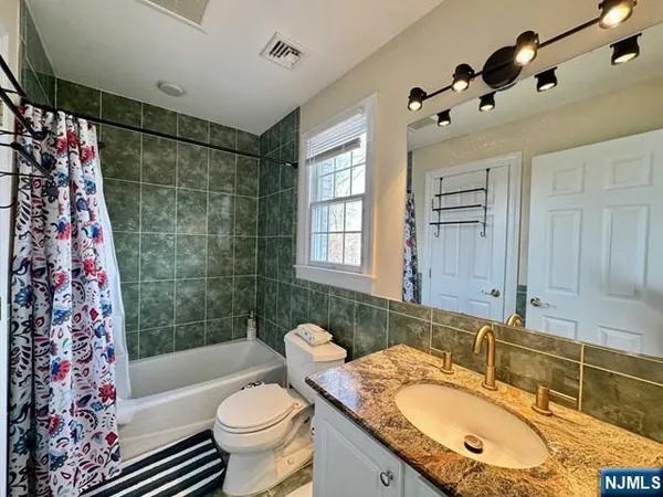 $4,900 | 44 Columbus Drive, Unit A, Tenafly, NJ 07670