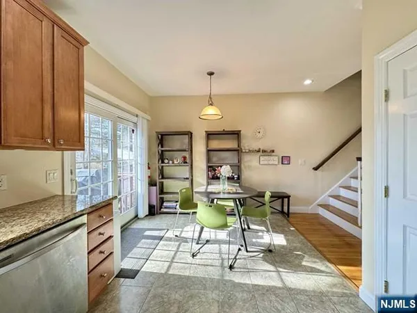 $4,900 | 44 Columbus Drive, Unit A, Tenafly, NJ 07670
