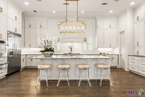 $1,179,000 | 11526 Cypress Barn Drive, Baton Rouge, LA 70810