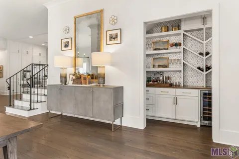 $1,179,000 | 11526 Cypress Barn Drive, Baton Rouge, LA 70810