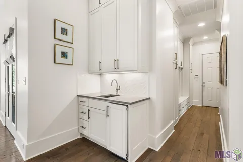 $1,179,000 | 11526 Cypress Barn Drive, Baton Rouge, LA 70810