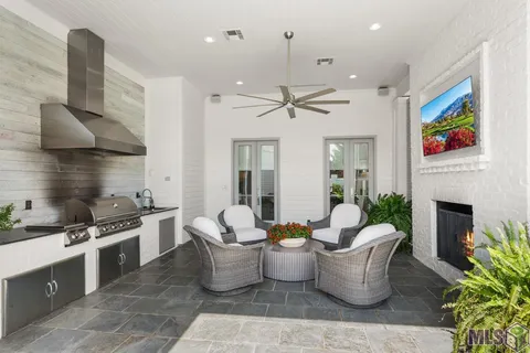 $1,179,000 | 11526 Cypress Barn Drive, Baton Rouge, LA 70810