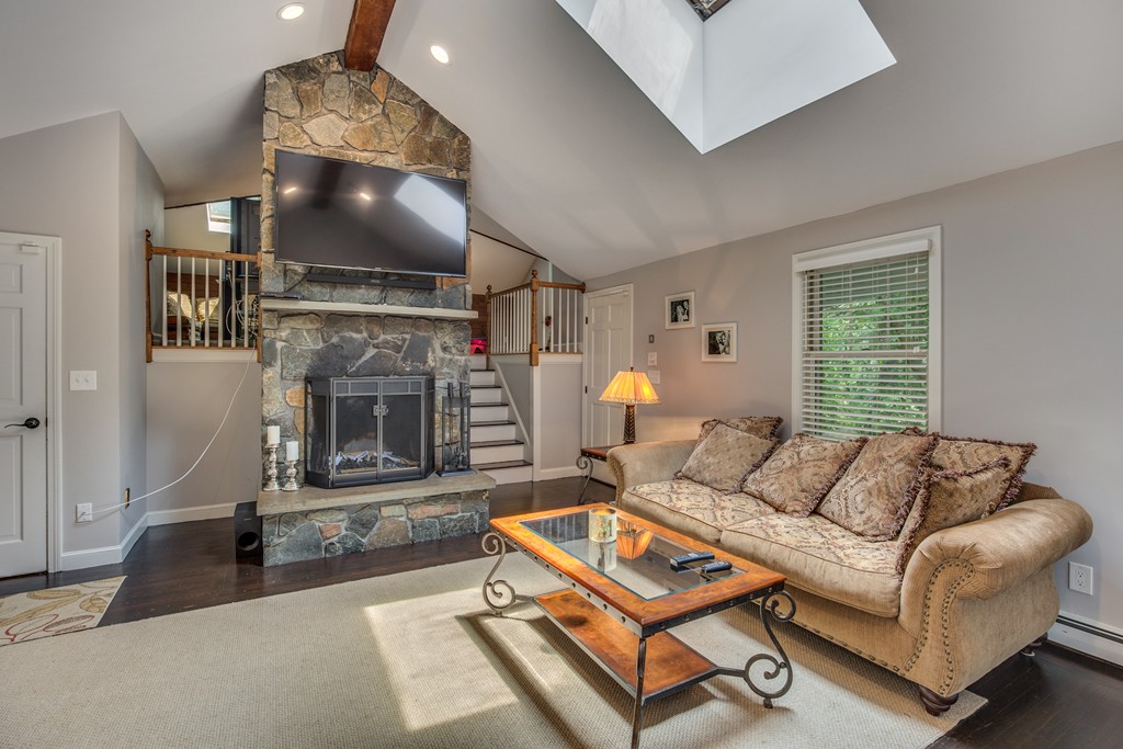 34 Alexandra Road Lynnfield, MA 01940 - Photo 16 of 30 Gallery Image 16