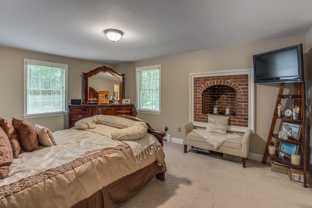34 Alexandra Road Lynnfield, MA 01940 - Photo 20 of 30 Gallery Image 20