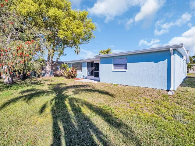 $315,000 | 3814 Sunray Drive, Holiday, FL 34691