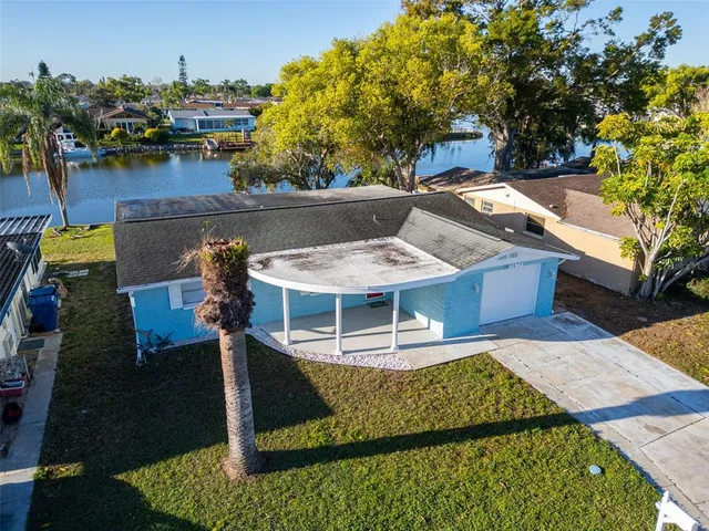 $315,000 | 3814 Sunray Drive, Holiday, FL 34691