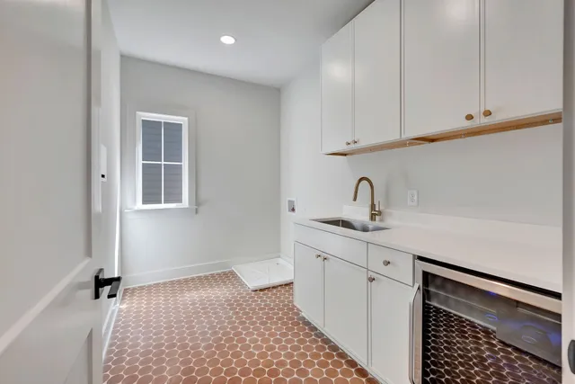 $1,029,000 | 605 B American Road, Nashville, TN 37209