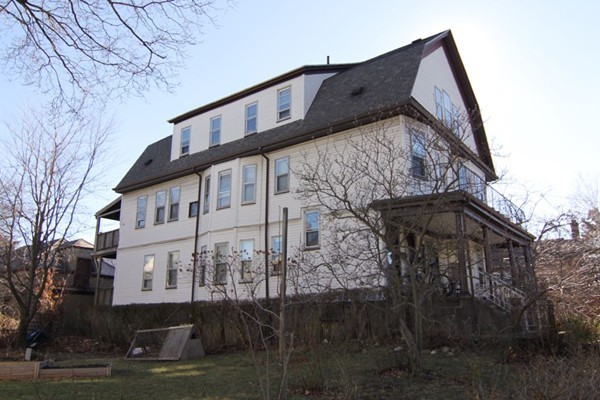 33 Cherry Street Somerville, MA 02144 - Photo 9 of 10