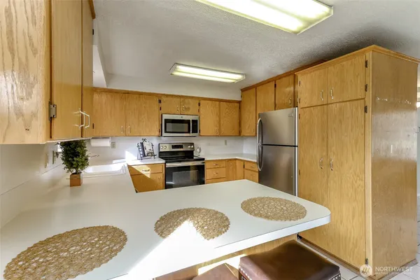 $579,950 | 8520 Woodland Avenue East, Puyallup, WA 98371