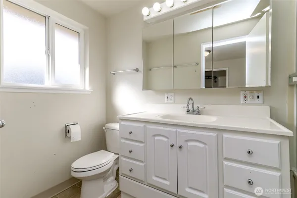 $579,950 | 8520 Woodland Avenue East, Puyallup, WA 98371