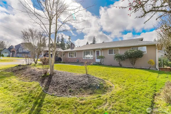 $579,950 | 8520 Woodland Avenue East, Puyallup, WA 98371
