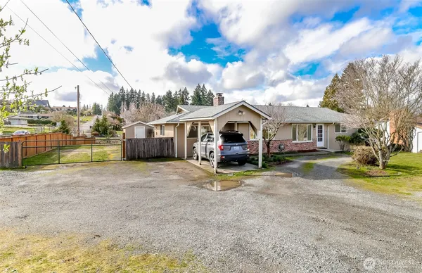 $579,950 | 8520 Woodland Avenue East, Puyallup, WA 98371