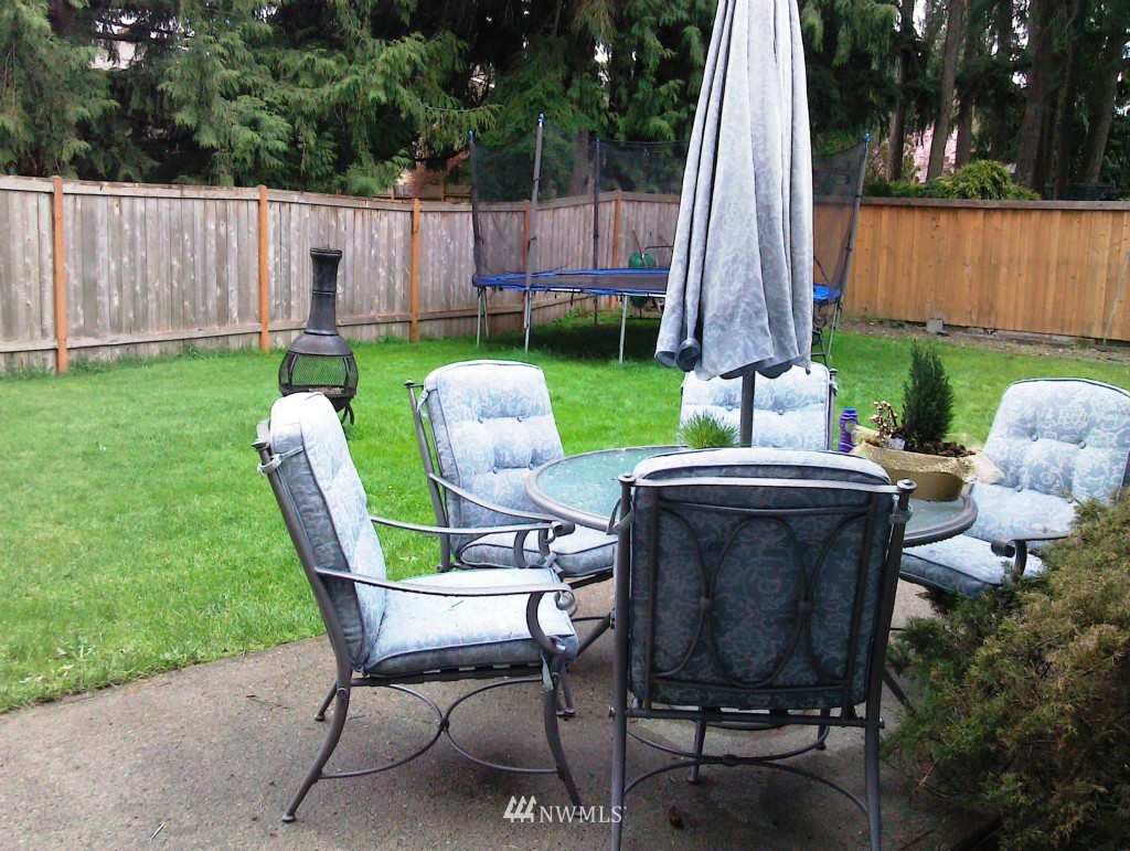 17338 Brook Boulevard Bothell, WA 98012 - Photo 2 of 12