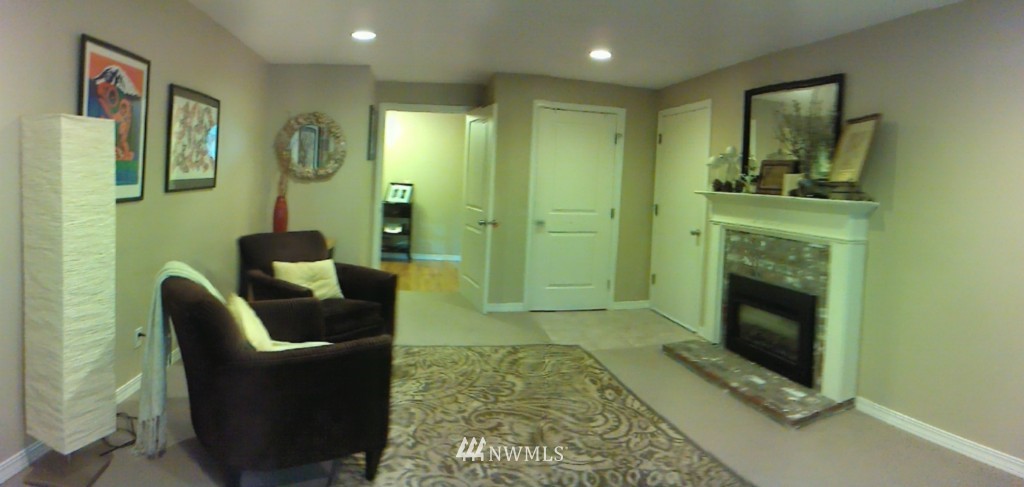 17338 Brook Boulevard Bothell, WA 98012 - Photo 3 of 12