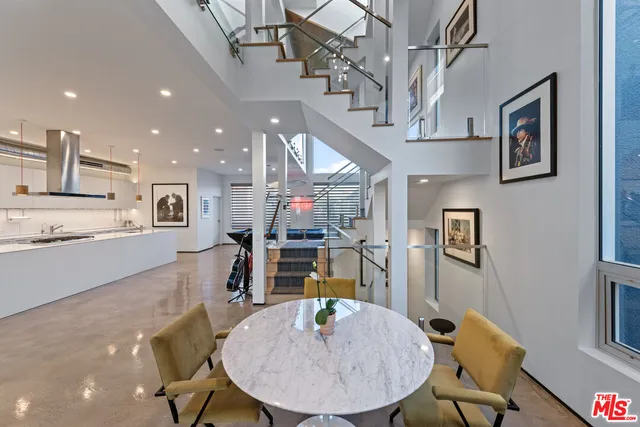 $4,900,000 | 4411 Roma Court, Marina del Rey, CA 90292