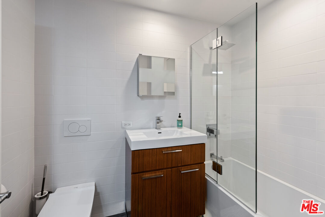 4411 Roma Court Marina del Rey, CA 90292 - Photo 28 of 50