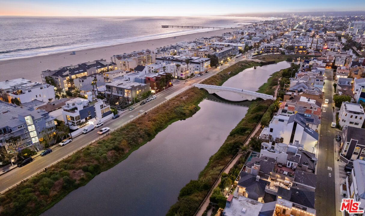 4411 Roma Court Marina del Rey, CA 90292 - Photo 39 of 50