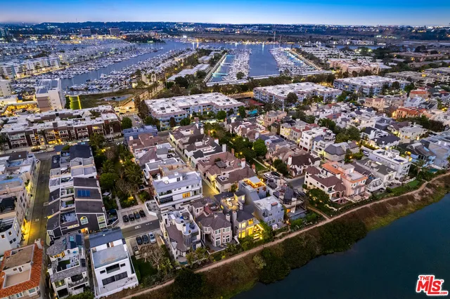 $4,900,000 | 4411 Roma Court, Marina del Rey, CA 90292