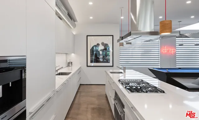 $4,900,000 | 4411 Roma Court, Marina del Rey, CA 90292