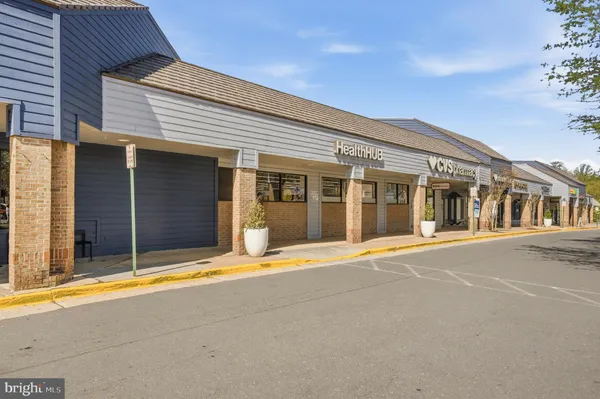 $635,000 | 2009 Headlands Circle, Reston, VA 20191