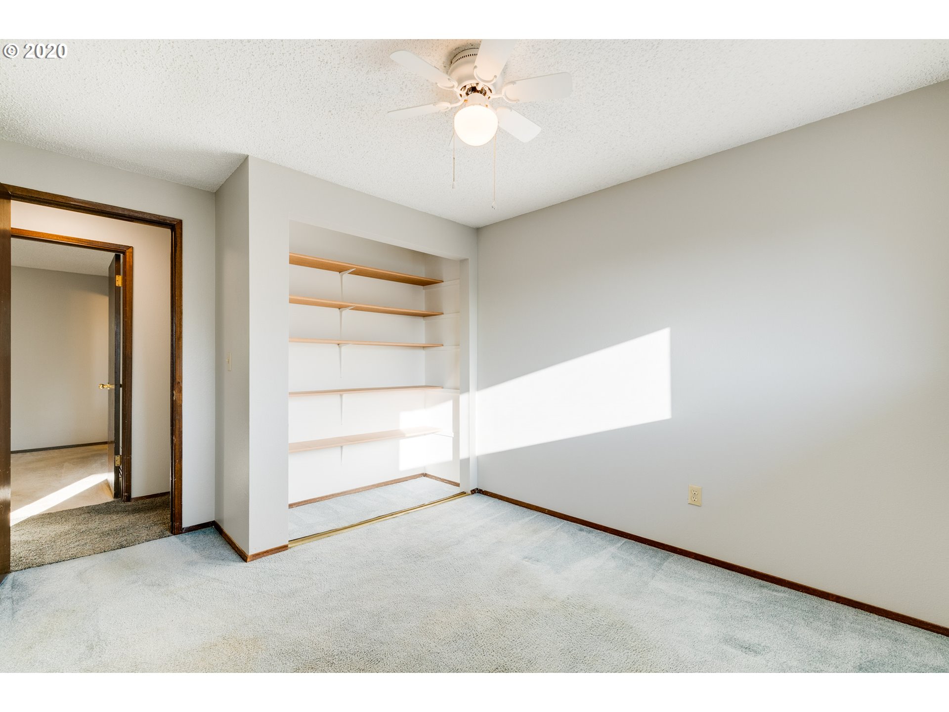 555 Southwest 6th Street Gresham, OR 97080 - Photo 13 of 31 Gallery Image 13