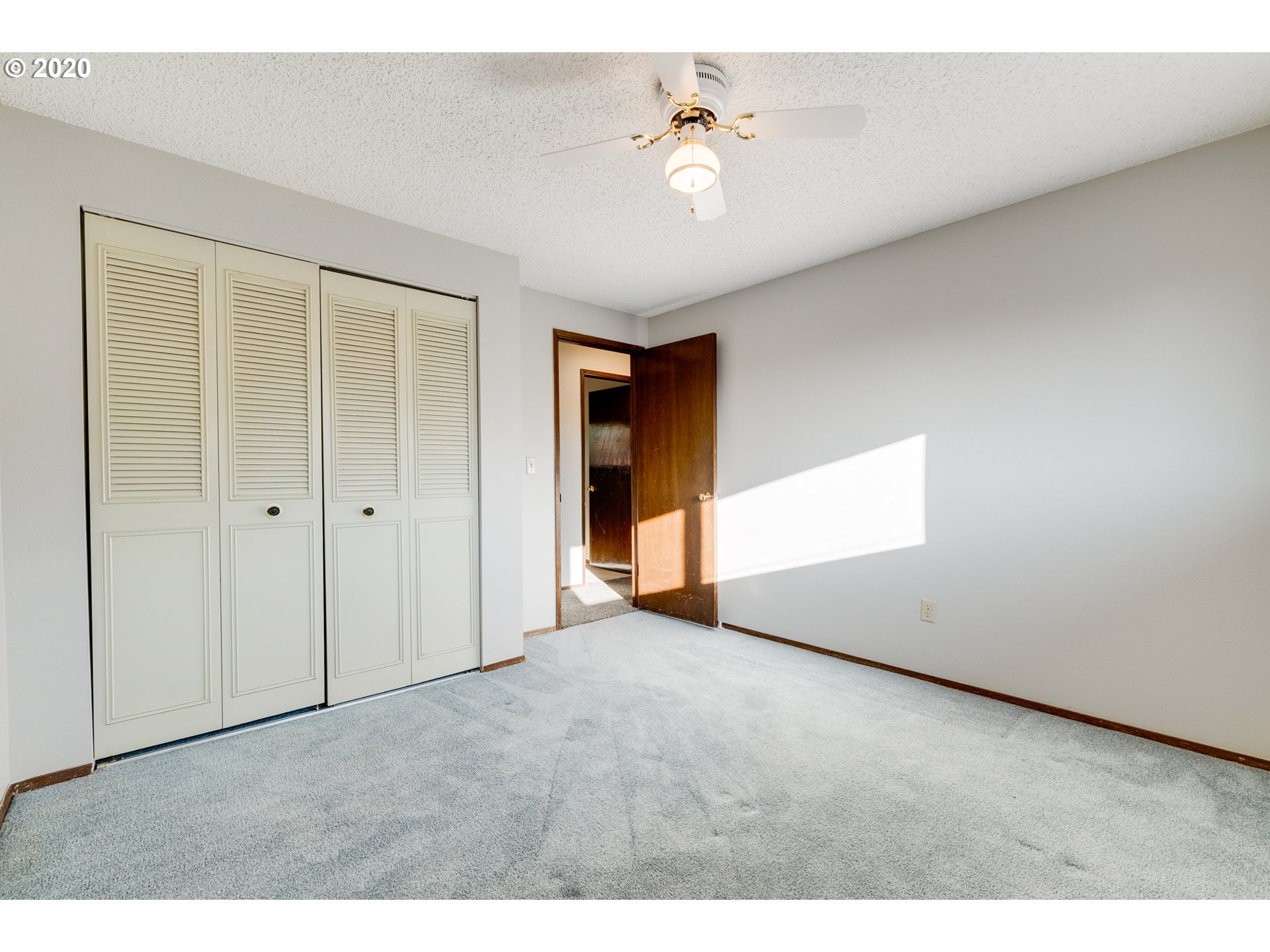 555 Southwest 6th Street Gresham, OR 97080 - Photo 15 of 31 Gallery Image 15