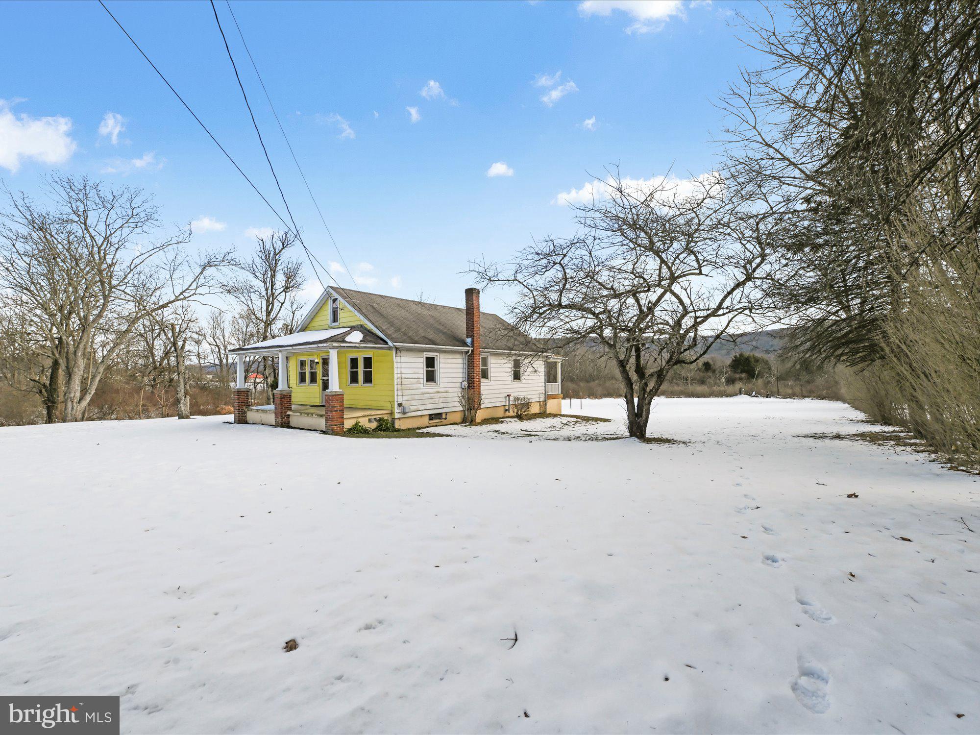 571 Suedberg Road Pine Grove, PA 17963 - Photo 4 of 27 Gallery Image 4