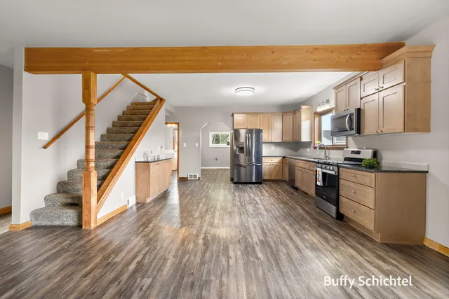 $365,000 | 20017 7 Mile Road, Reed City, MI 49677