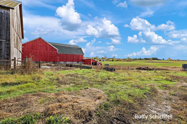 $365,000 | 20017 7 Mile Road, Reed City, MI 49677