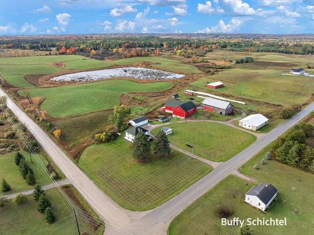$365,000 | 20017 7 Mile Road, Reed City, MI 49677