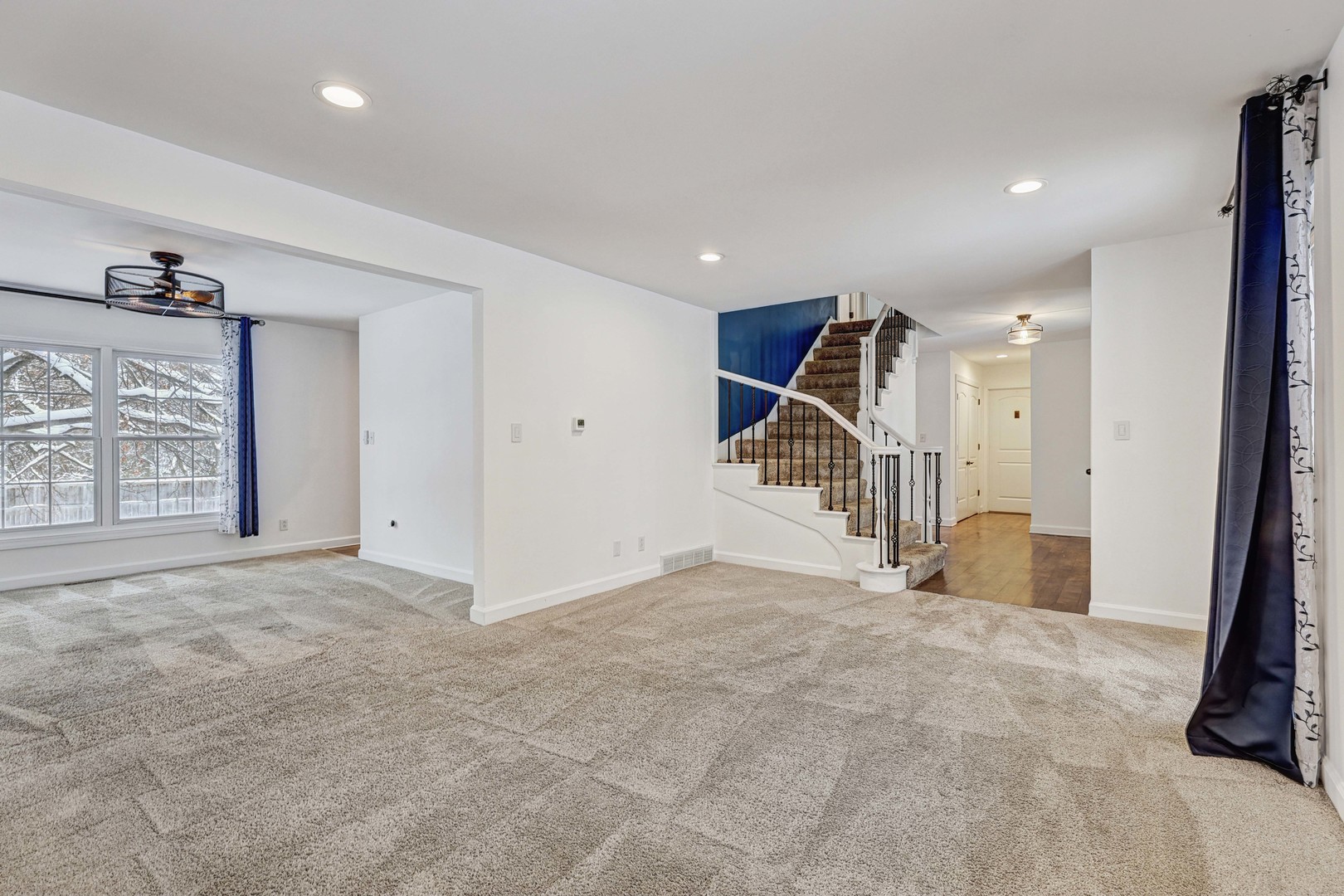 3901 Weathervane Lane Crystal Lake, IL 60012 - Photo 11 of 36 a view of an empty room