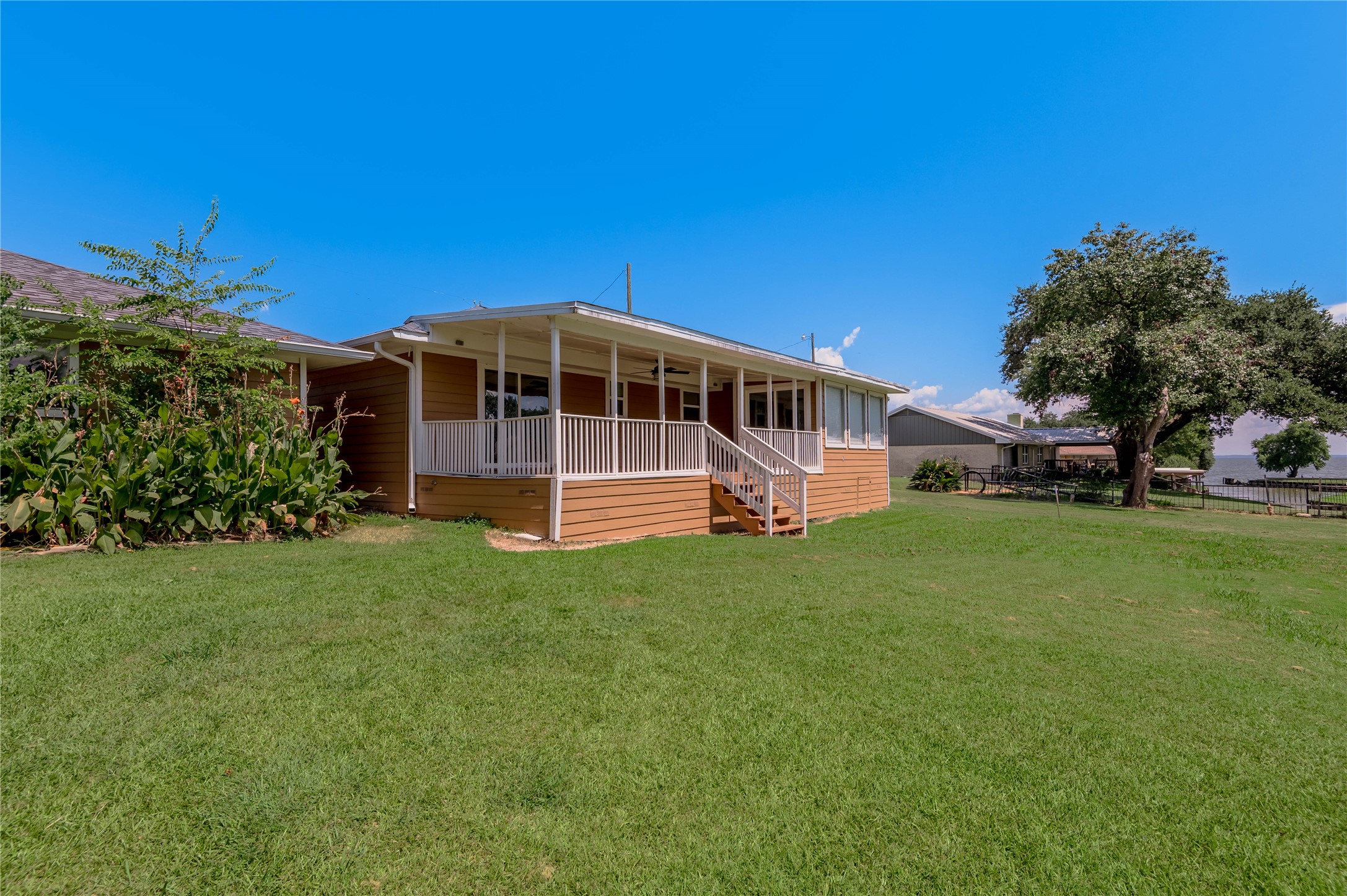 280 Crestmont Point Blank, TX 77364 - Photo 33 of 35