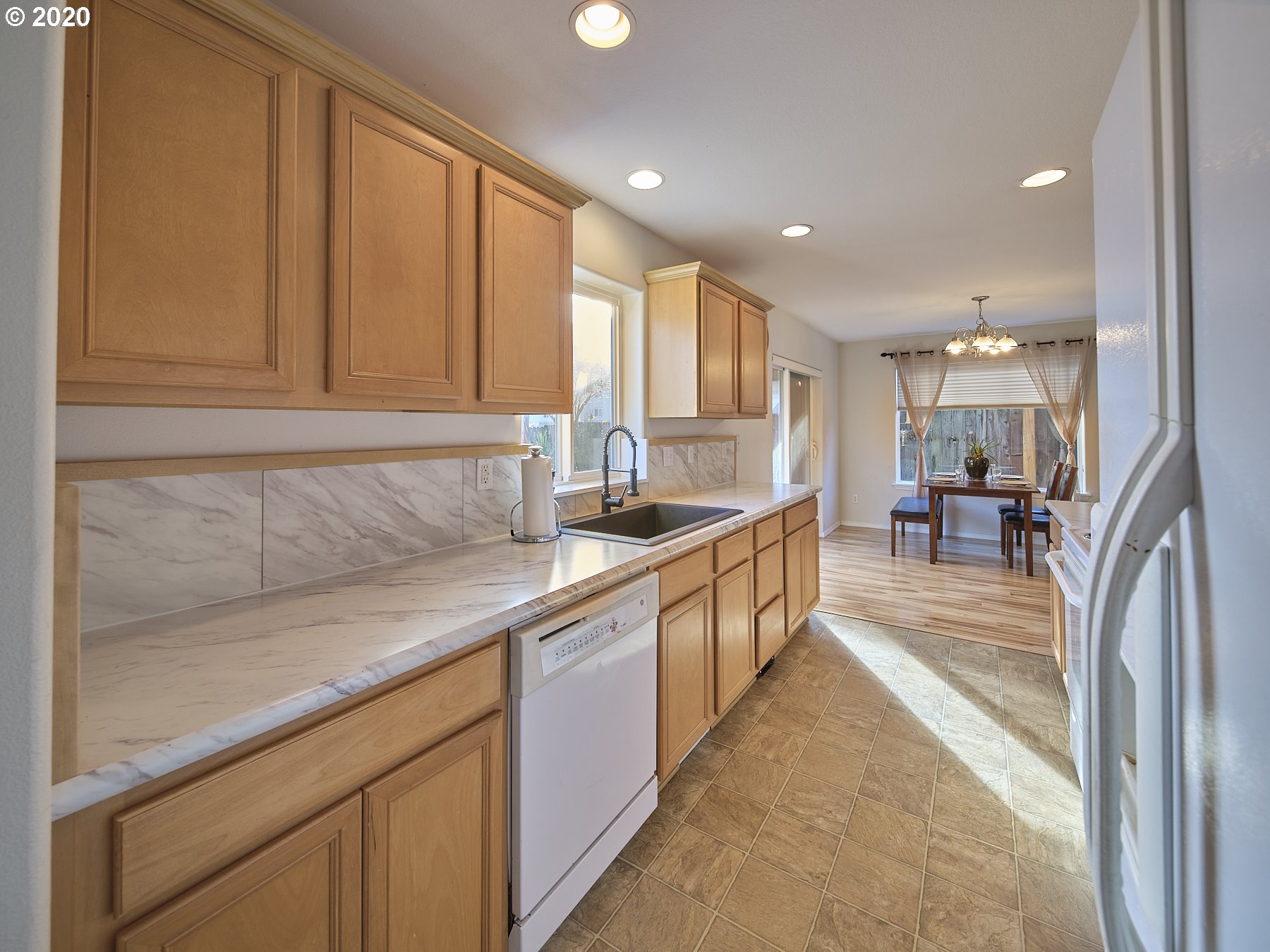 16703 Northeast 14th Avenue Ridgefield, WA 98642 - Photo 4 of 32