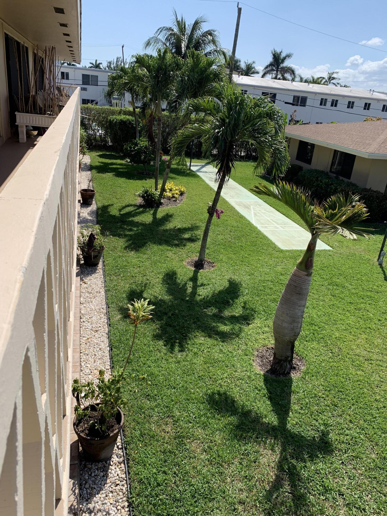 3208 Southeast 11th Street, Unit 201 Pompano Beach, FL 33062 - Photo 16 of 26 IMG_9996