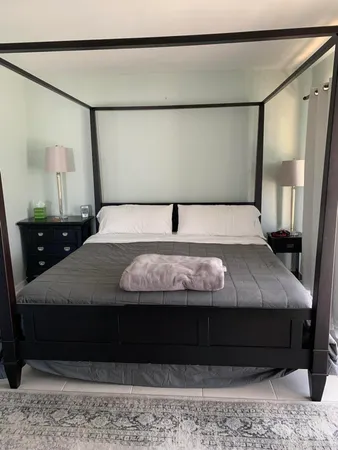 $2,400 | 3208 Southeast 11th Street, Unit 201, Pompano Beach, FL 33062