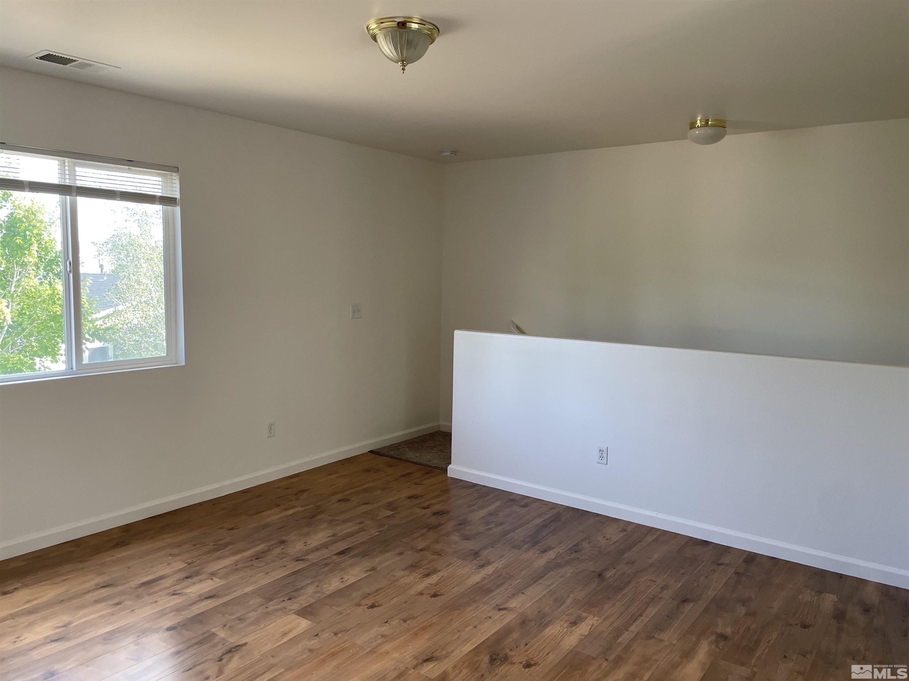 7475 Hinton Drive Reno, NV 89506 - Photo 10 of 20 Photo 10