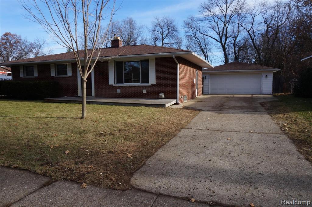 14441 Appletree Lane Fenton, MI 48430 - Photo 2 of 20