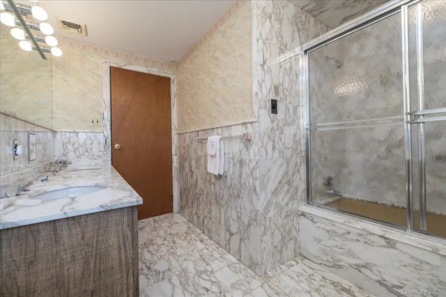 $3,200,000 | 1298 Beech Street, Atlantic Beach, NY 11509