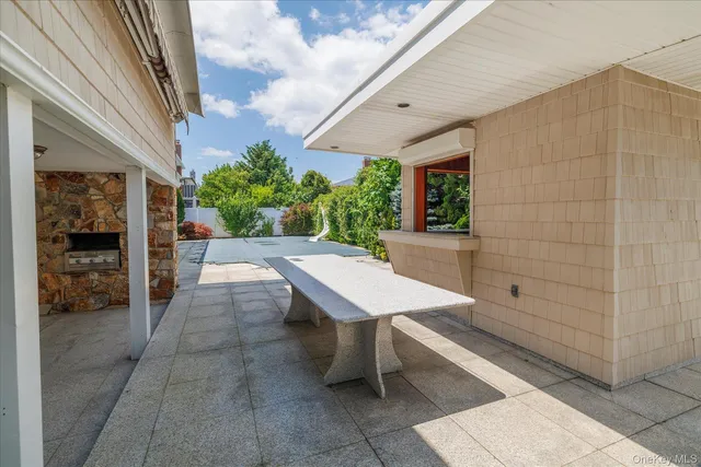 $3,200,000 | 1298 Beech Street, Atlantic Beach, NY 11509